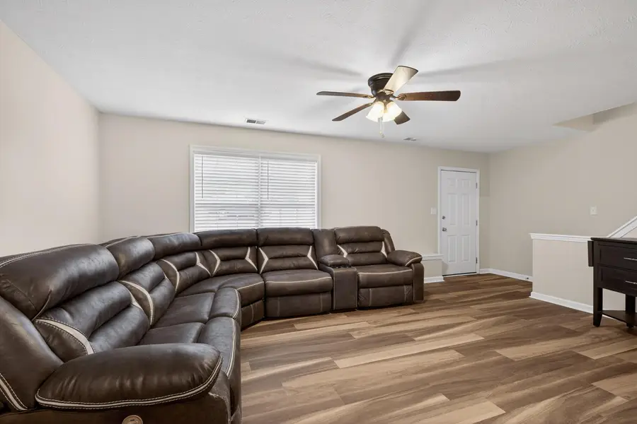 487 Dabney Drive, Lexington, KY 40509 - #3