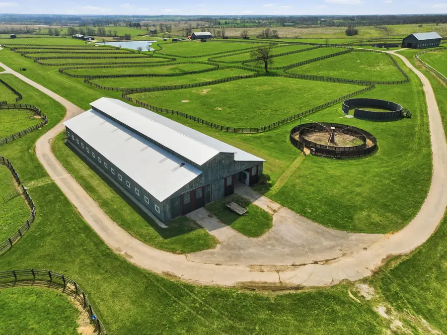 2586 Winchester Road, Paris, KY 40361 - #3