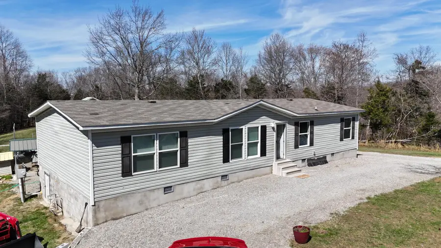 5488 Reese Hurt Road, Breeding, KY 42715 - #2