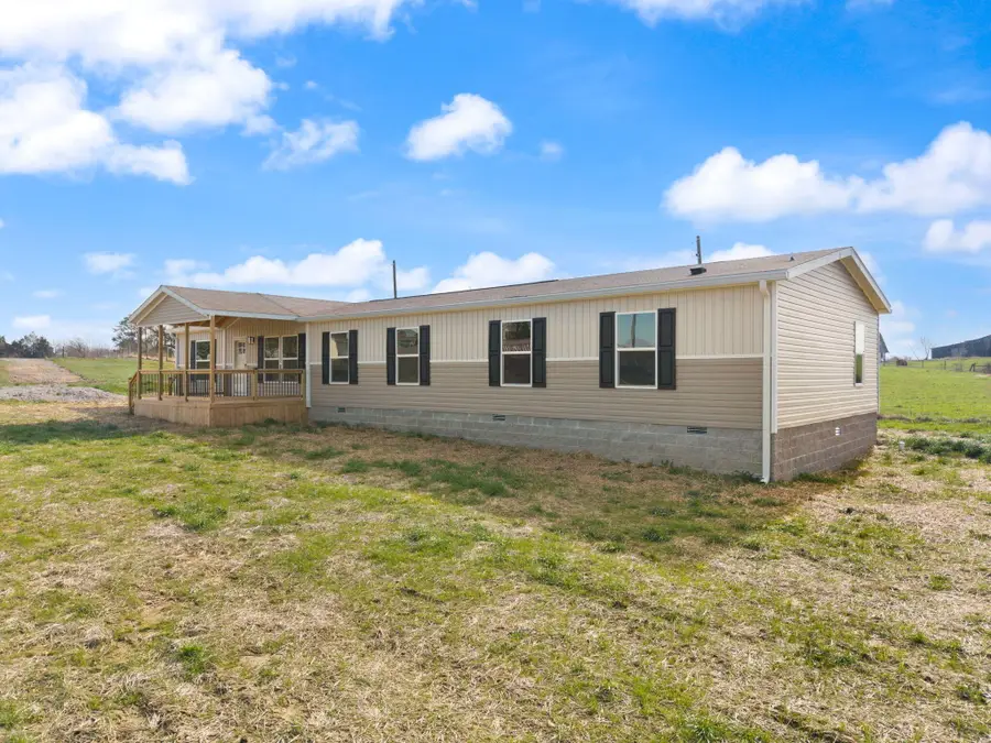 906 Denney Road, Albany, KY 42602 - #3