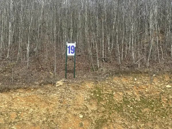 Lot 19 Sleepy Hollow Road #Lot 19, East Bernstadt, KY 40729