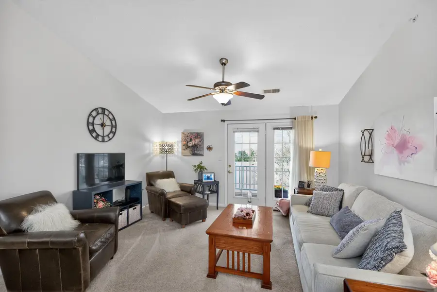 2312 Remington Way #2305, Lexington, KY 40511 - #2