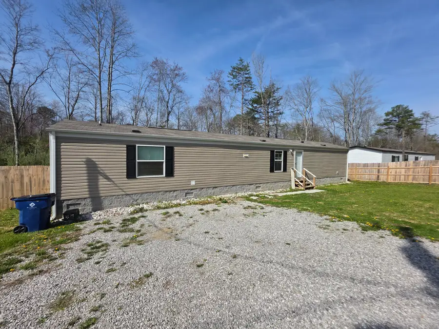 421 W Old Barbourville Road, Corbin, KY 40701 - #2
