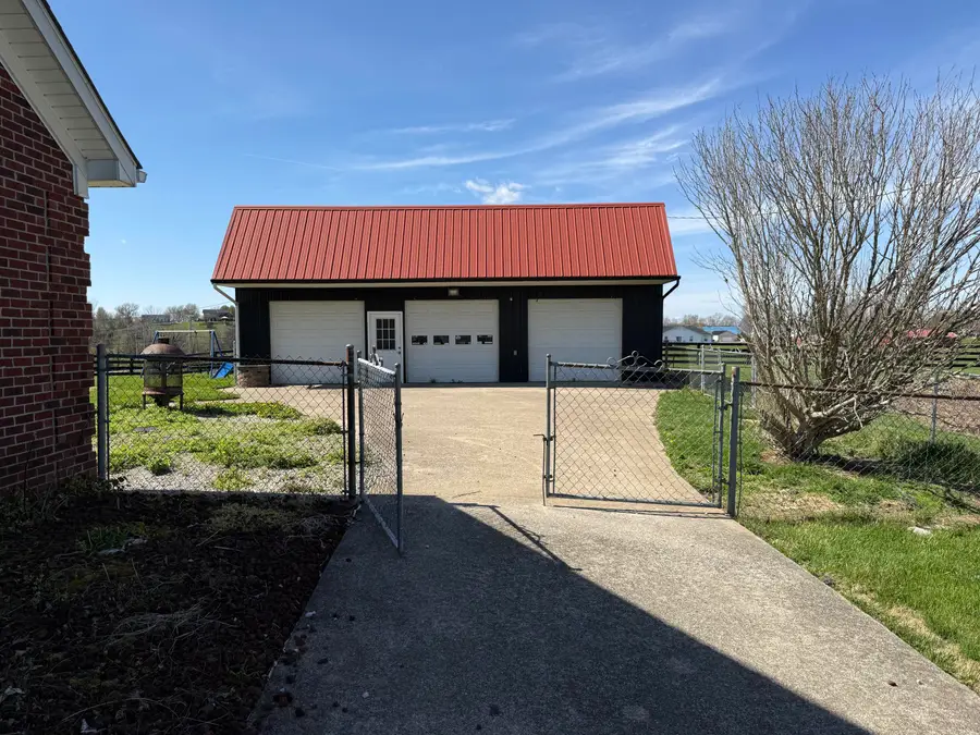 123 Dreyfus Road, Berea, KY 40403 - #2
