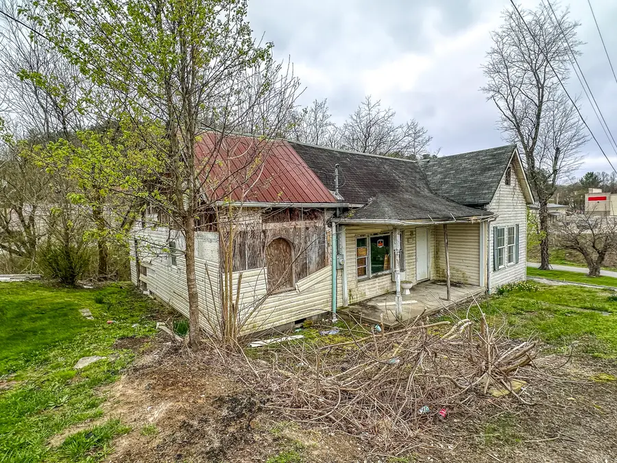 36 and 38 Mullins Street, Livingston, KY 40445 - #2