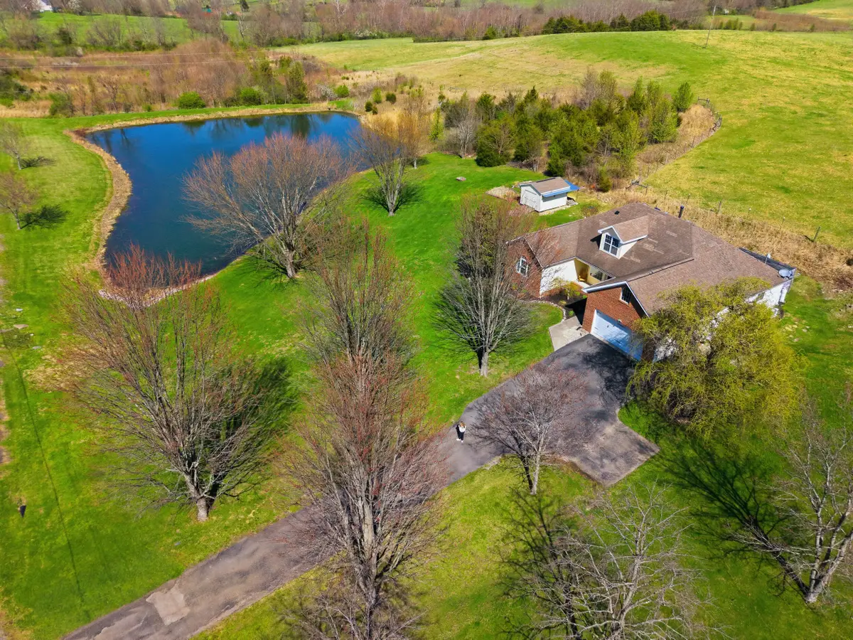 2964 Parksville Cross Pike, Danville, KY 40422 - #1