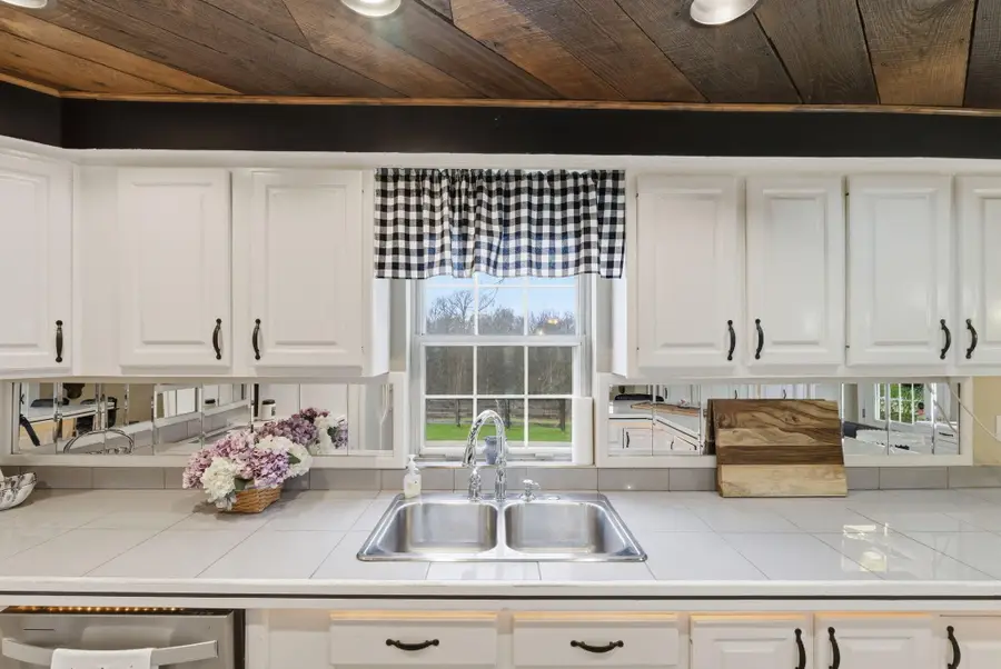 1600 Hickory Grove Road, Lawrenceburg, KY 40342 - #2