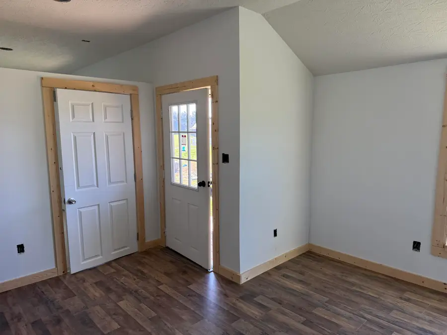 146 Oaks Road, Russell Springs, KY 42642 - #3