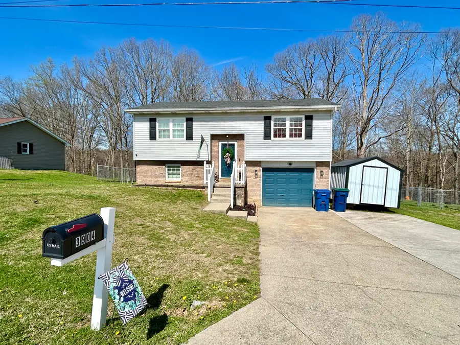 3904 Castlewood Court, Somerset, KY 42503 - #3