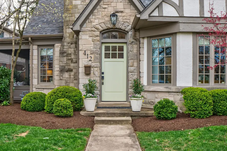 412 Ridgeway Road, Lexington, KY 40502 - #3