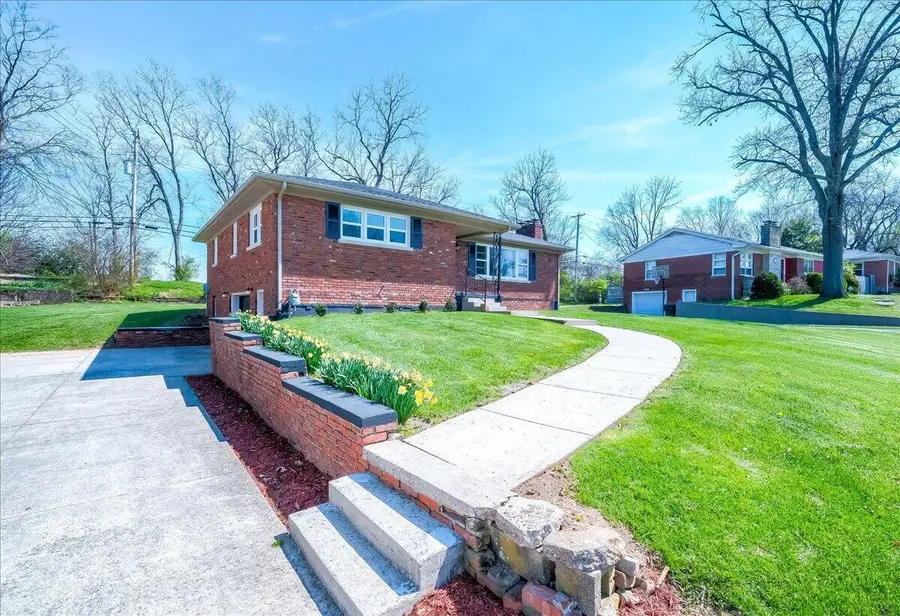 405 Hiawatha Trail, Frankfort, KY 40601 - #2