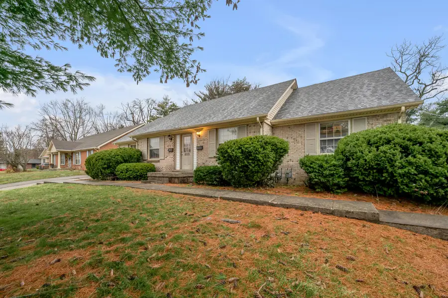 823 Malabu Drive, Lexington, KY 40502 - #3