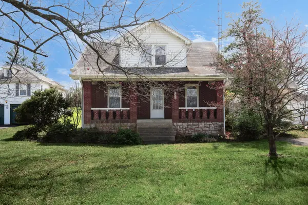 392-394 Lexington Road, Versailles, KY 40383