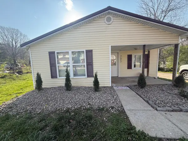 205 Reed Hill, Berea, KY 40403