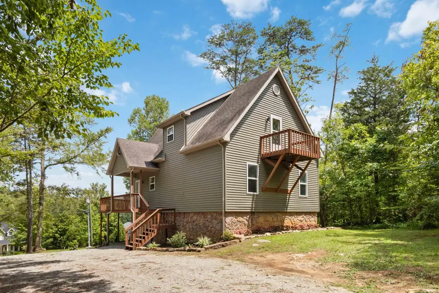 84 Clover Leaf Circle, Burnside, KY 42519 - #3