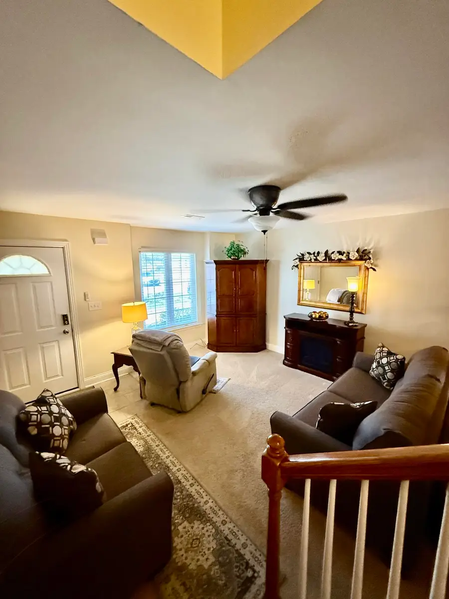 112 Leonardwood Drive #304, Frankfort, KY 40601 - #3