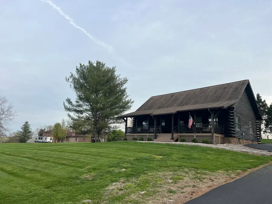 203 Winterhawk Lane, Danville, KY 40422 - #2