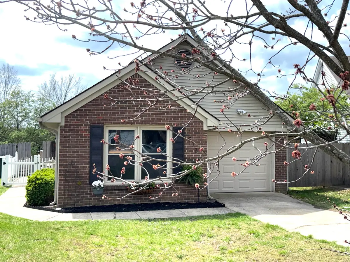 612 Attingham Court, Lexington, KY 40517 - #1