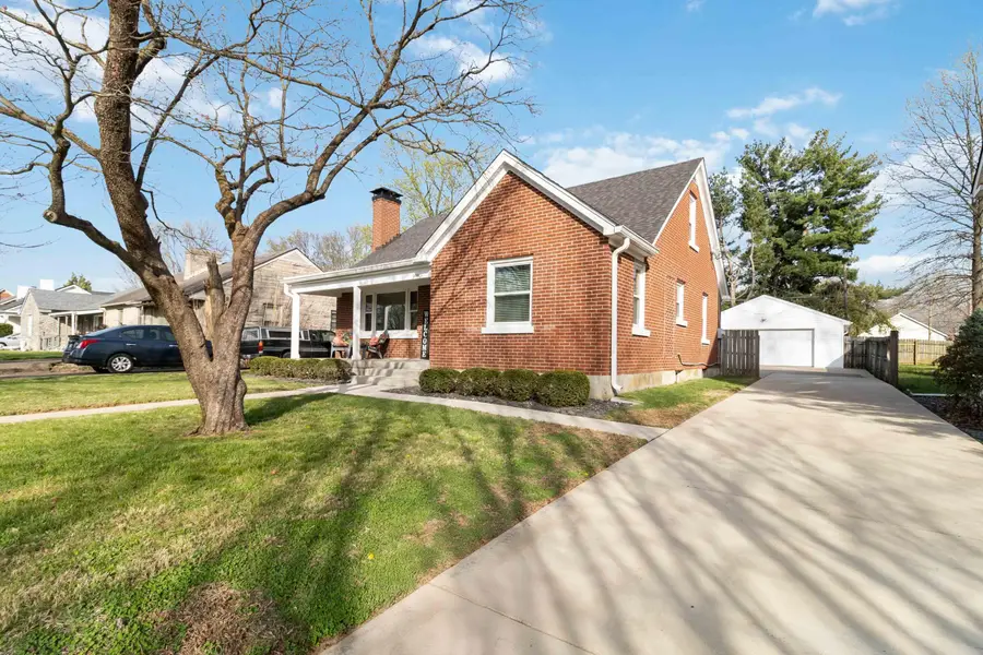 220 Hillsboro Avenue, Lexington, KY 40511 - #3