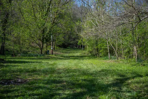 674 Bill Layton Road, Lancaster, KY 40444