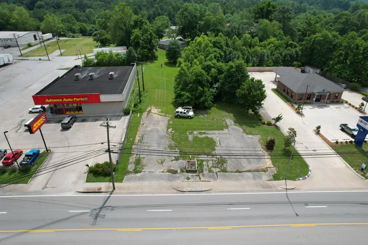 1703 N Main Street, London, KY 40741 - #1