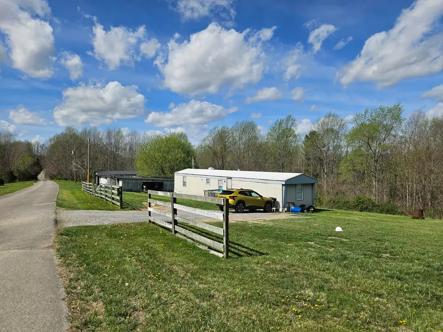 80 Ashley Drive, Liberty, KY 42539 - #2