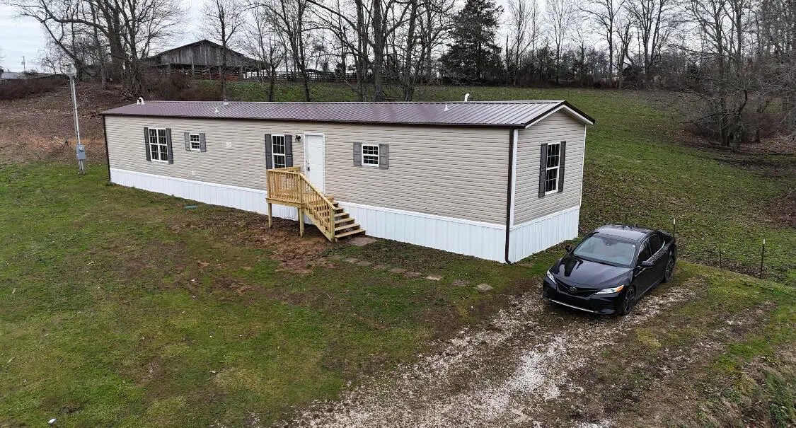 2786 Hwy 2027, Campton, KY 41301 - #1