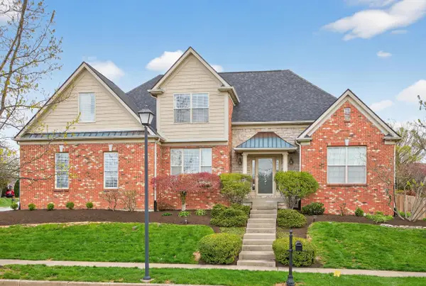 2768 Red Leaf Drive, Lexington, KY 40509