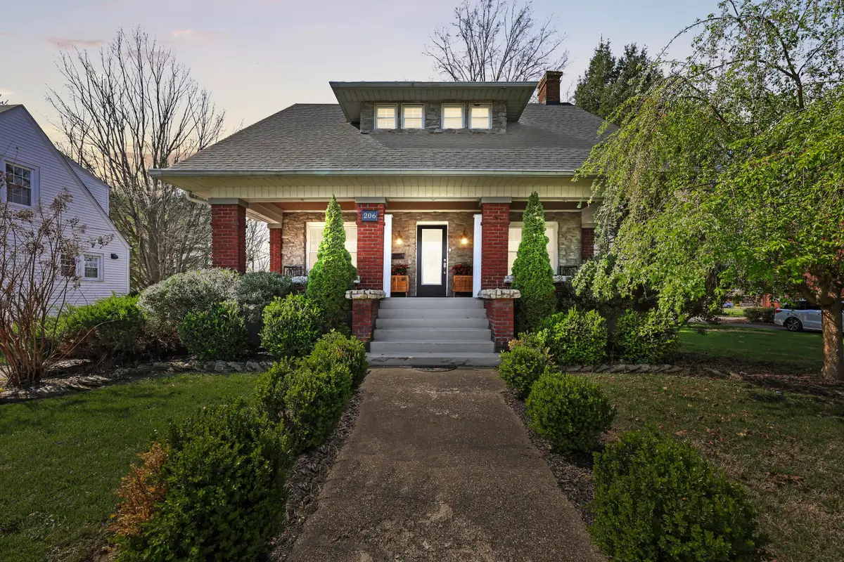 206 E Grundy Avenue, Springfield, KY 40069 - #1