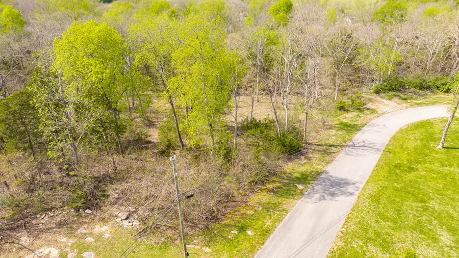 80 Deer Trail, Monticello, KY 42633 - #2