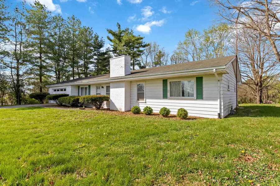 105 Crosshill Road, Stanford, KY 40484 - #2