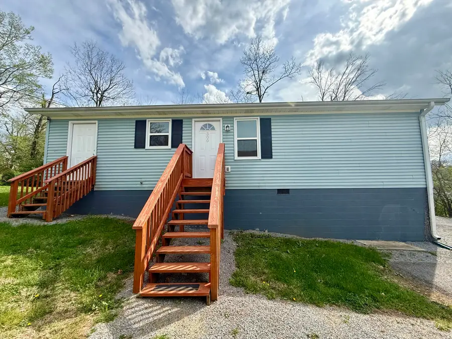 300 N 6th Street, Danville, KY 40422 - #3