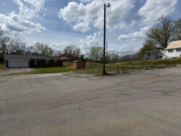 310 Crab Orch Street, Lancaster, KY 40444