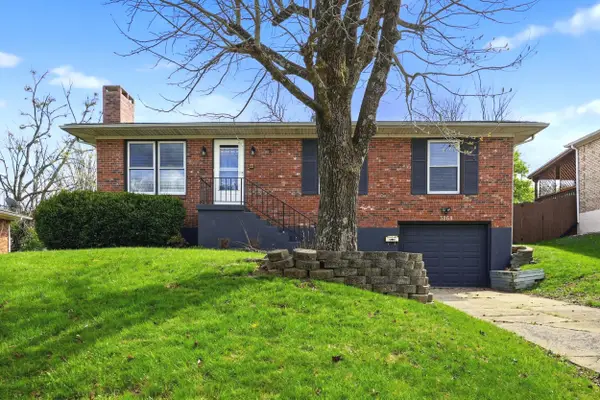 3268 Sutherland Drive, Lexington, KY 40517