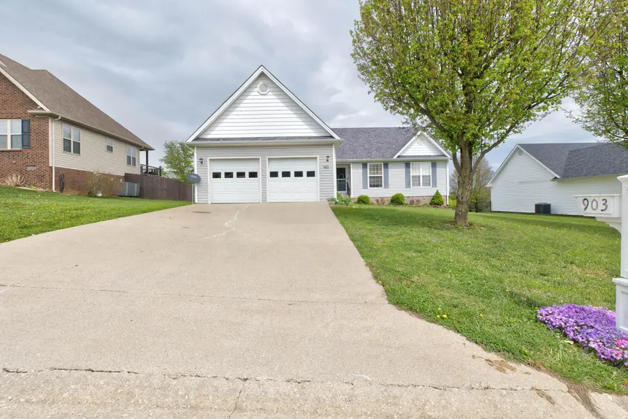 903 Equestrian Way, Mount Sterling, KY 40353 - #3