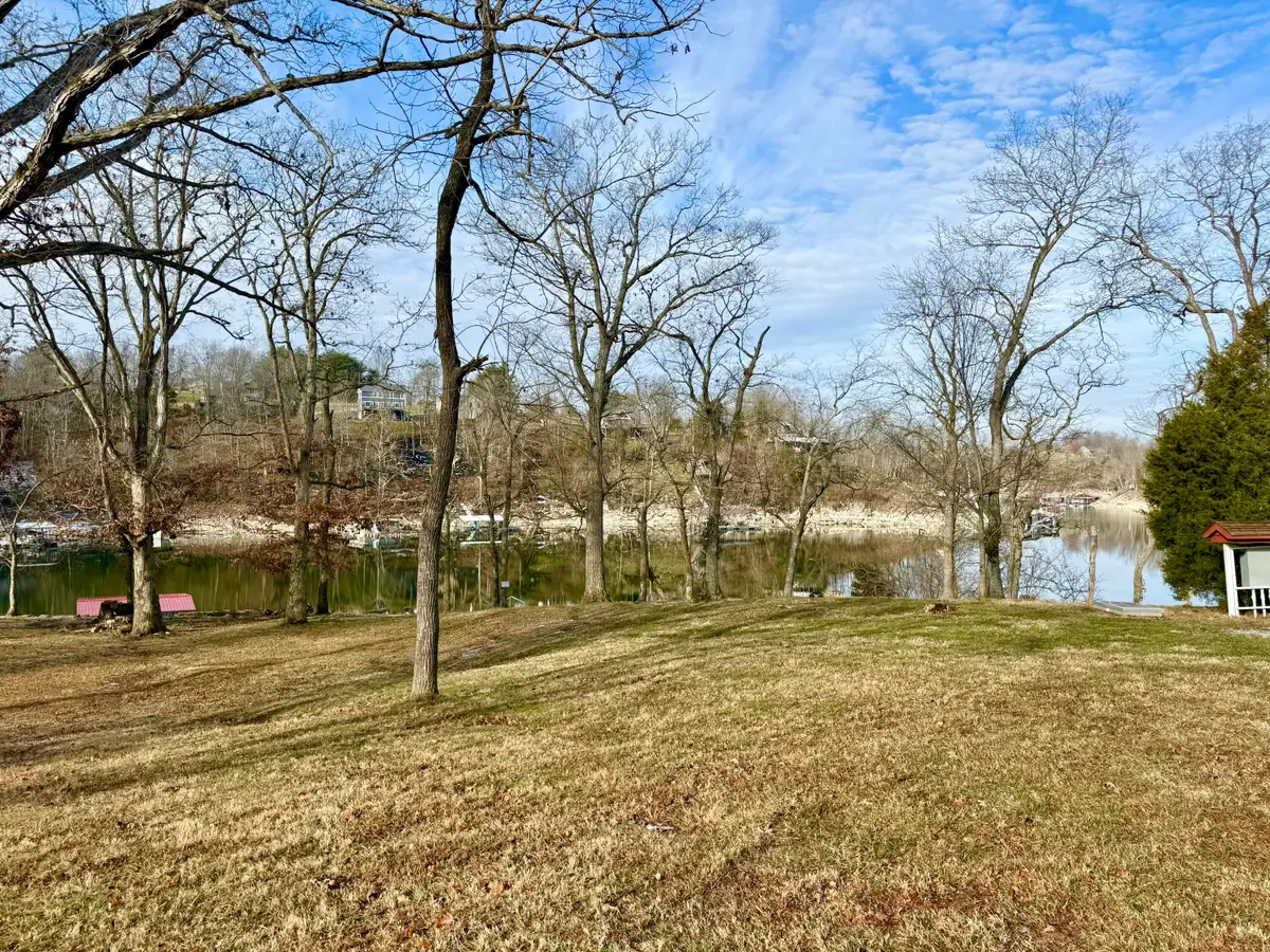 304 Persimmon Way, Harrodsburg, KY 40330 - #1