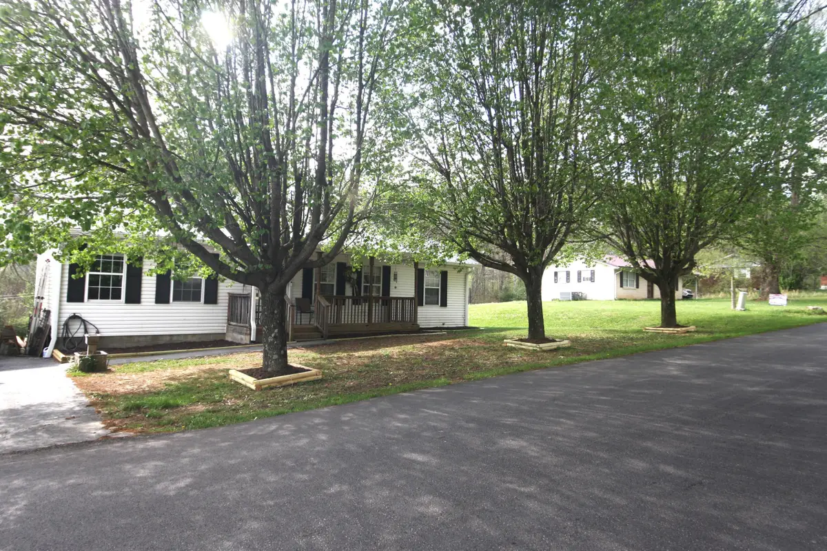 1742 Jackson County High School Road, McKee, KY 40447 - #1