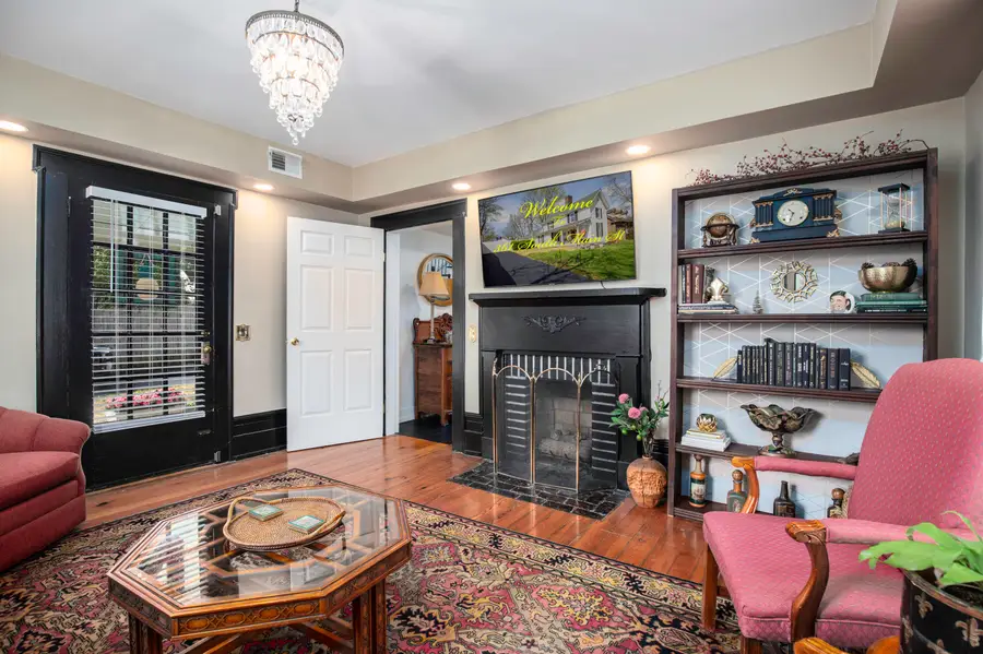 361 S Main Street, Versailles, KY 40383 - #3