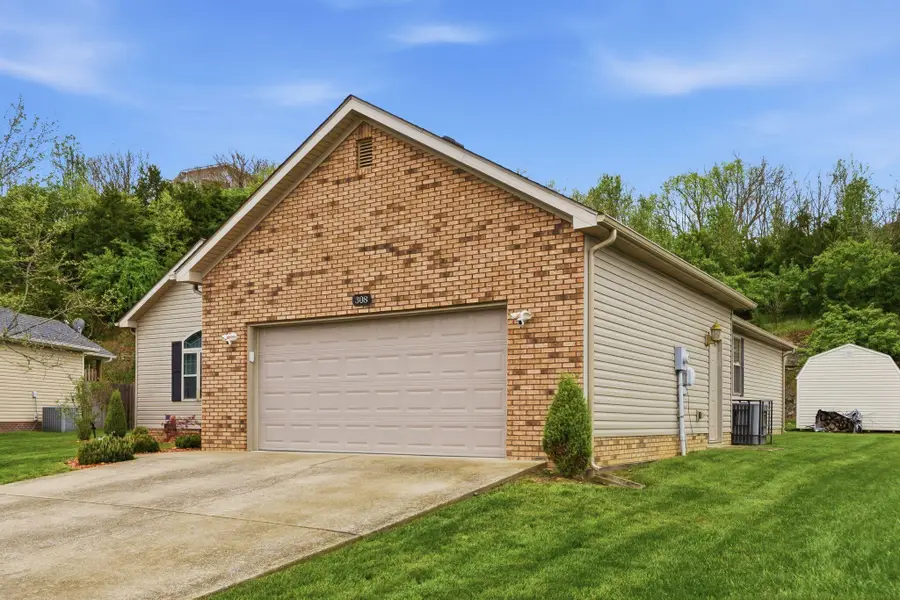 308 Oxford Circle, Richmond, KY 40475 - #2