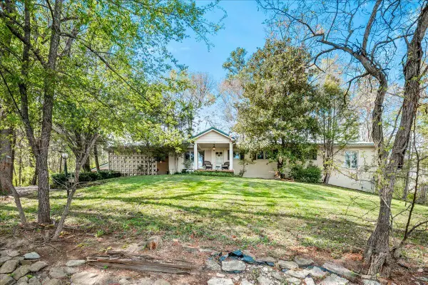 101 Pine Street, London, KY 40741