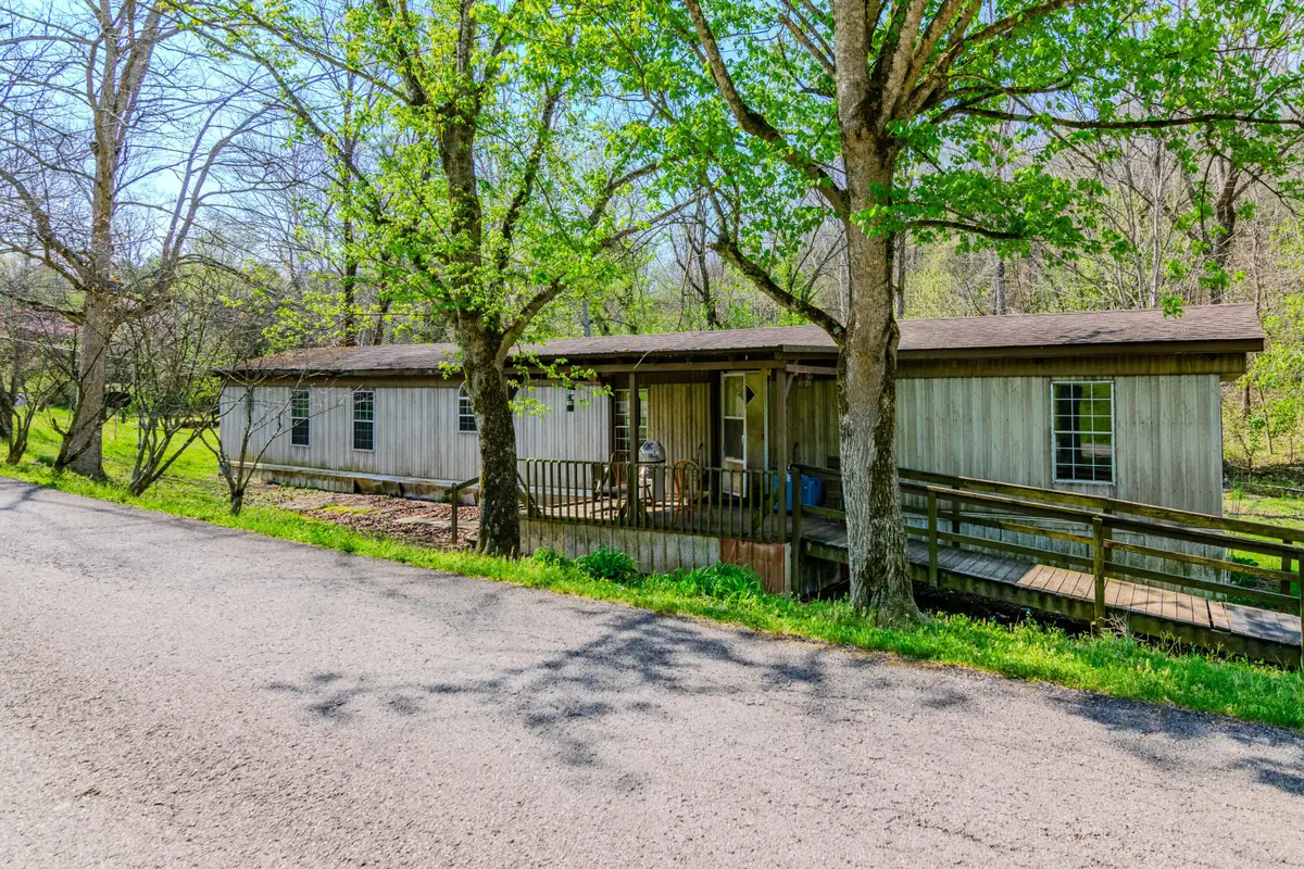 1207 Logan Road, Springfield, KY 40069 - #1