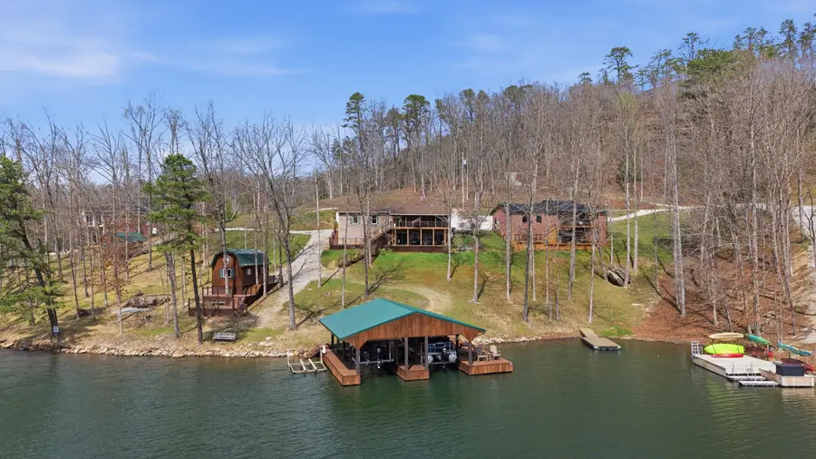 1077 Cliffs Edge Road, East Bernstadt, KY 40729 - #2