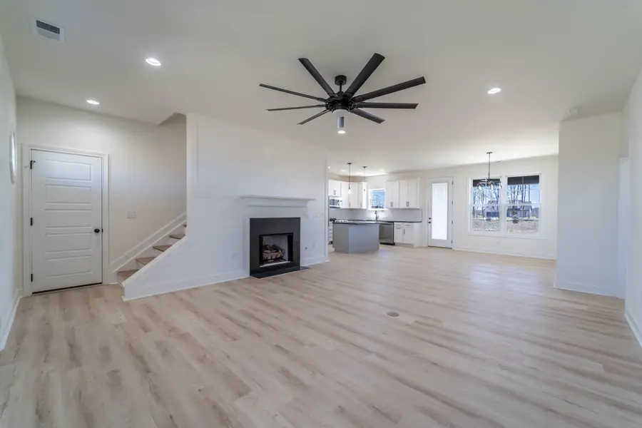 819 Mohawk Drive, Richmond, KY 40475 - #3