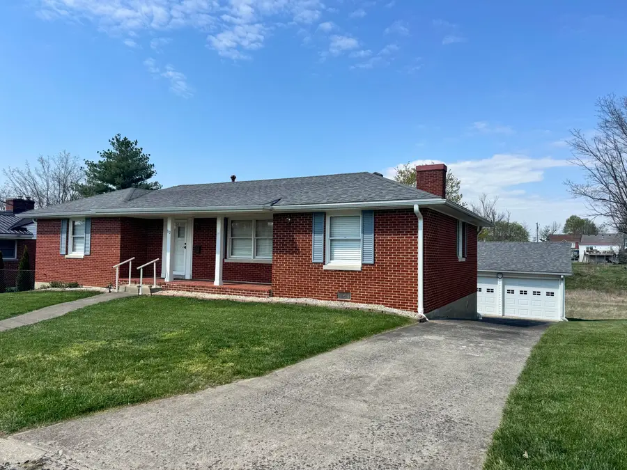 612 Elizabeth Court, Harrodsburg, KY 40330 - #2