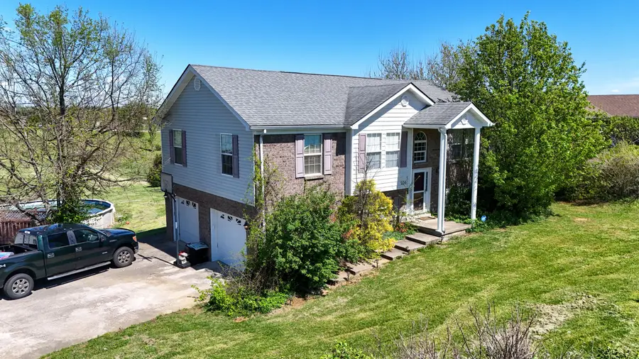 204 Saddlebrook Circle, Berea, KY 40403 - #2