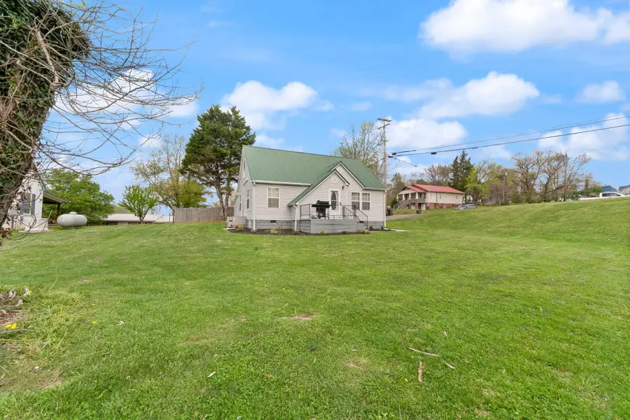 31 Cemetery Road, Williamsburg, KY 40769 - #2