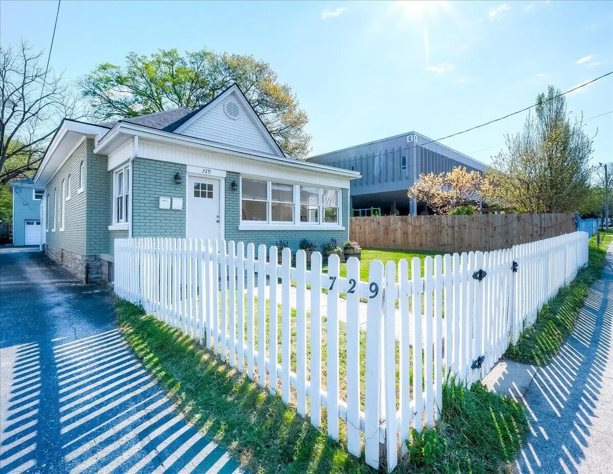 729 Hambrick Avenue, Lexington, KY 40508 - #1