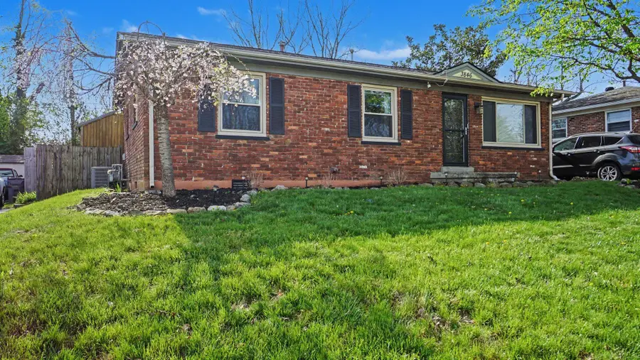 3846 Northampton Drive, Lexington, KY 40517 - #2