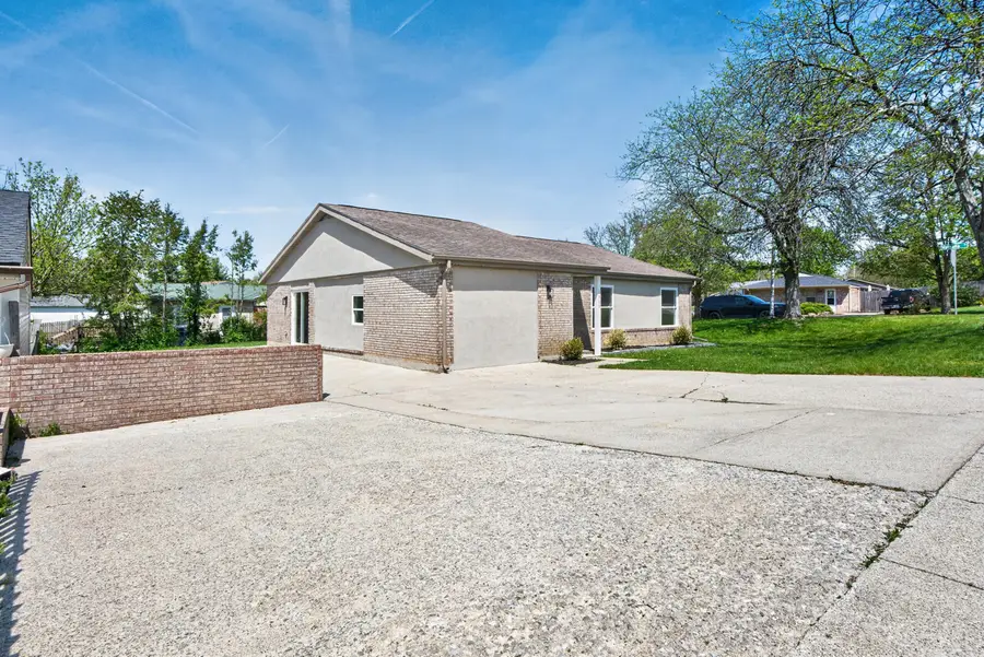 1305 Grafton Drive, Lexington, KY 40515 - #3