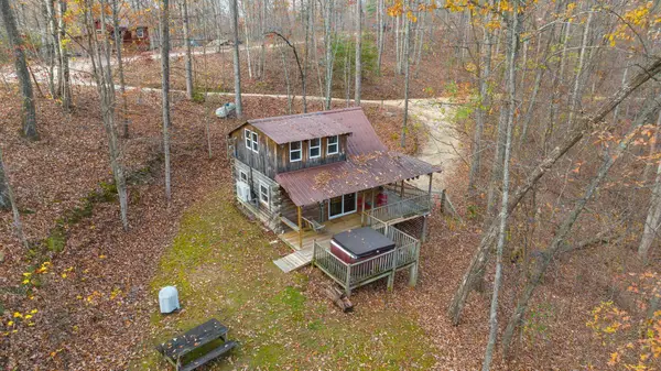 1704 Chop Chestnut Road, Stanton, KY 40380